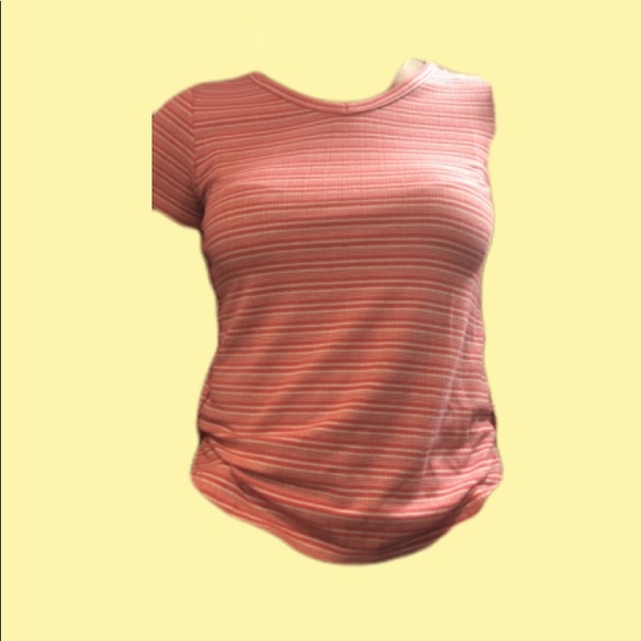 Pink Vneck - Picture 3 of 4